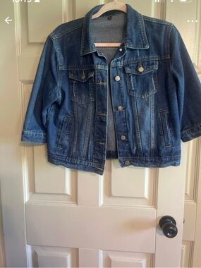 Amazon Women's Classic Blue Denim Jacket